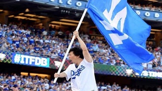 World Series 2017: Ken Jeong Wins as Hollywood’s Biggest Dodgers Fan