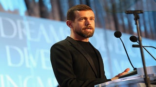 Twitter CEO on Why He Won’t Ban Alex Jones, InfoWars: ‘Algorithms Alone Will Not Work’