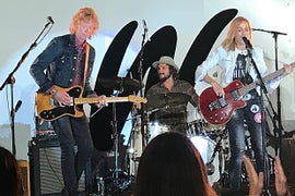 Sheryl Crow Honors Tom Petty, Remembers Michael Jackson at espnW Women + Sports Summit (Video)