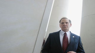 Fake Reporter Bernie Bernstein’s Robocalls Add Bizarre Twist to Roy Moore’s Senate Bid