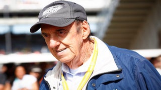 Jim Nabors, ‘Gomer Pyle: USMC’ Star, Dies at 87