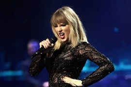 Taylor Swift Fires Back at ‘Shake It Off’ Lawsuit