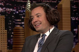 Daisy Ridley Plays ‘Star Wars’-Themed ‘Whisper Challenge’ With Jimmy Fallon (Video)