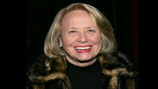 Liz Smith, Legendary Gossip Columnist, Dies at 94
