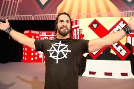 Seth Rollins Beats Brock Lesnar at WrestleMania for WWE Universal Championship (Video)