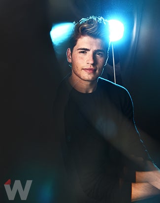 Gregg Sulkin, Runaways Gregg Sulkin, Runaways