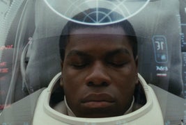 ‘Star Wars: The Last Jedi’: Finn Finally Awakes in New Spot (Video)