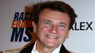 ‘Shark Tank’ Star Robert Herjavec Says His Ex-Girlfriend Tried to Extort Him With Sex Club Photo