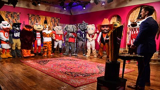 ‘The Bachelor,’ ‘College Football Playoff’ Crossover Sees Jordan Rodgers Get Cozy With Mascots