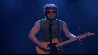Jimmy Fallon Impersonates Bruce Springsteen for ‘Robert Mueller’s Comin’ to Town’ (Video)