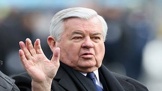Jerry Richardson to Sell Carolina Panthers Amid Sexual, Racial Misconduct Investigation