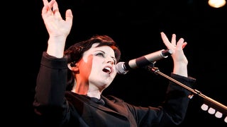 Dolores O’Riordan’s Cranberries Bandmates Are ‘Devastated’ by Her Death