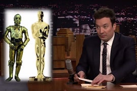 Jimmy Fallon Tweaks Oscar Statue, ‘Shape of Water’ and ‘Aquaman’ in ‘Thank You Notes’ (Video)