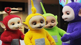 Simon Shelton, ‘Teletubbies’ Tinky Winky Actor, Dies; Falwell Called Him the Gay Teletubby
