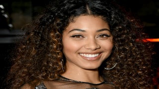 Danielle Herrington Graces Sports Illustrated Swimsuit Issue Cover (Photo)