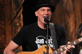 Singer Peter Himmelman Slams YouTube for Taking Down Song About Shooting: ‘It Was Meant to Be Ironic’ (Video)