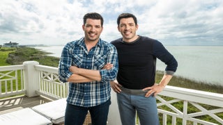 ‘Property Brothers’ Jonathan Scott and Drew Scott Ink New Multiyear Deal With HGTV