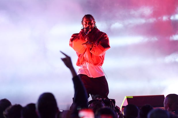 Kendrick Lamar Performance at the NBA on TNT American Express Road Show Stage Kendrick Lamar Performance at the NBA on TNT American Express Road Show Stage