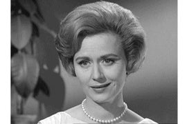 Ann Gillis, Star of ‘Bambi’ and ‘2001: A Space Odyssey,’ Dies at 90