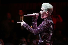 Nun Involved in Katy Perry Convent Lawsuit Suddenly Dies in Court