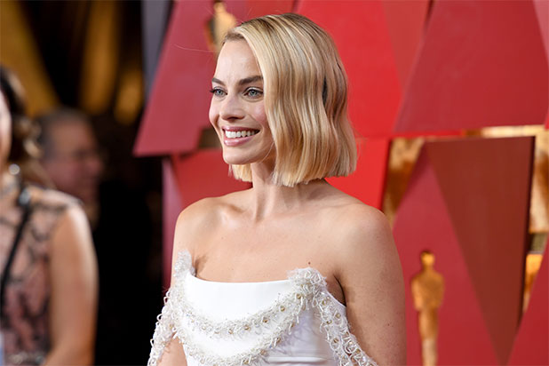 Best Margot Robbie Scene Ideas On Pinterest Margot Robbie