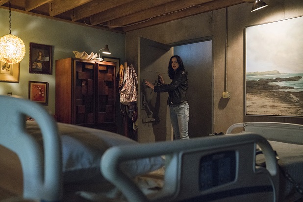 jessica jones season 2 twist comics alisa mother jessica jones season 2 twist comics alisa mother