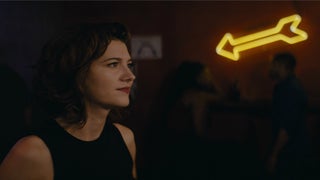 ‘All About Nina’ Film Review: Mary Elizabeth Winstead Kills as a Stand-Up With Issues