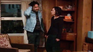 How Johnny Galecki Helped Sara Gilbert Name Their ‘Roseanne’ Son (Video)