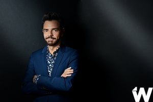 Eugenio Derbez, Overboard