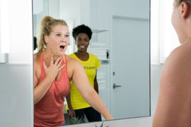 ‘I Feel Pretty’ Film Review: Amy Schumer Teaches a Despicable Lesson in Self-Love