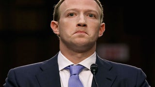 Washington Post Media Critic Calls on Mark Zuckerberg to Step Down