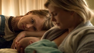 ‘Tully’ Film Review: Charlize Theron Is a Real Mother in Bleakly Hilarious Parenthood Tale