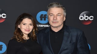 Alec Baldwin Jokes #MeToo Movement Makes Him Wonder If Touching His Wife Is ‘Inappropriate’