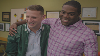 Sam Richardson Tells Us How He Keeps ‘Detroiters’ an ‘Authentic’ Experience