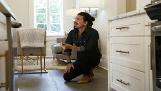 ‘The Deed’ Host Sidney Torres Reveals ‘The Worst Thing You Can Do’ as a First-Time House Flipper