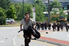 ‘The Walking Dead’: Jon Bernthal Set to Appear in Season 9