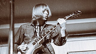 Danny Kirwan, Fleetwood Mac Guitarist, Dies at 68