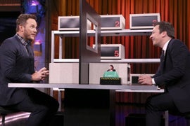 Chris Pratt Lies Through His Teeth to Jimmy Fallon (Video)