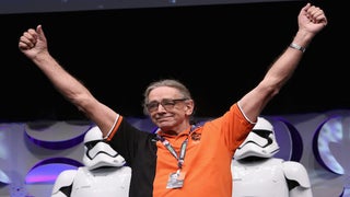 ‘Star Wars’ Actor Peter Mayhew Recovering From Spinal Surgery: ‘It’s Been a Success’