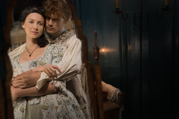 Outlander Author Criticizes Awkward Sex Scene in Latest Episode Bad Dialogue, Bad Direction Wife 618x412 Porn Photo Hd Outlander Author Criticizes Awkward Sex Scene in Latest Episode Bad Dialogue, Bad Direction photo