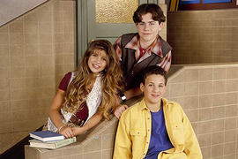 ‘Boy Meets World’ Stars Re-Create Set Photo 25 Years Later (Photo)