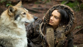 ‘Alpha’ Film Review: Early Boy Meets Early Dog in Straightforward Prehistoric Adventure