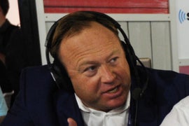 Spotify Stands By Joe Rogan’s Alex Jones Episode, Leaked Emails Show