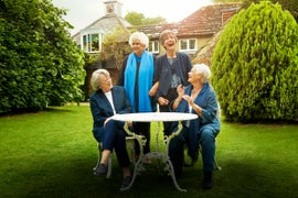 ‘Tea With the Dames’ Film Review: Enjoy an Entertaining Eavesdrop on Four Living Legends