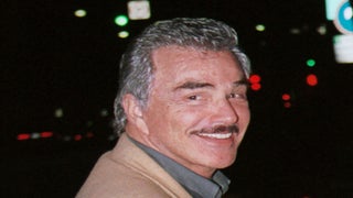 Arnold Schwarzenegger, Mark Wahlberg and Sylvester Stallone Pay Tribute to Burt Reynolds: ‘He Was a Trailblazer’