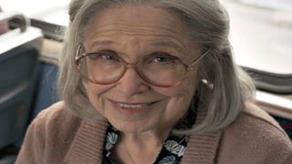 Here’s Why Captain Marvel Punched That Old Lady in the Trailer