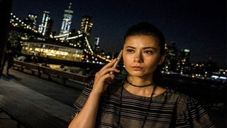 ‘Stars in the Night’ Theater Review: Absorbing Tales of Love and Loss on the Cobblestones of Dumbo