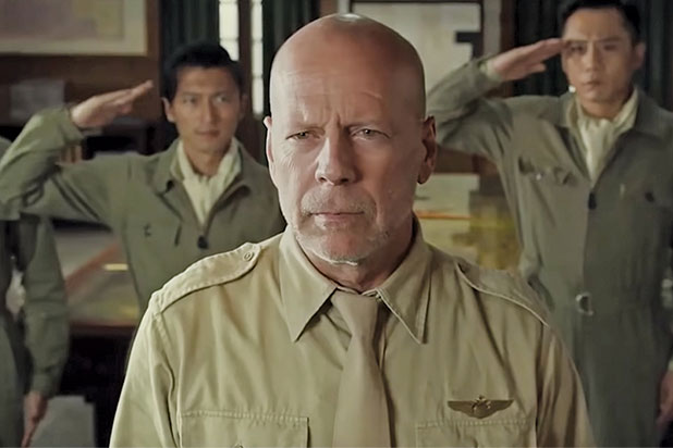 Air Strike Bruce Willis Fan BingBing