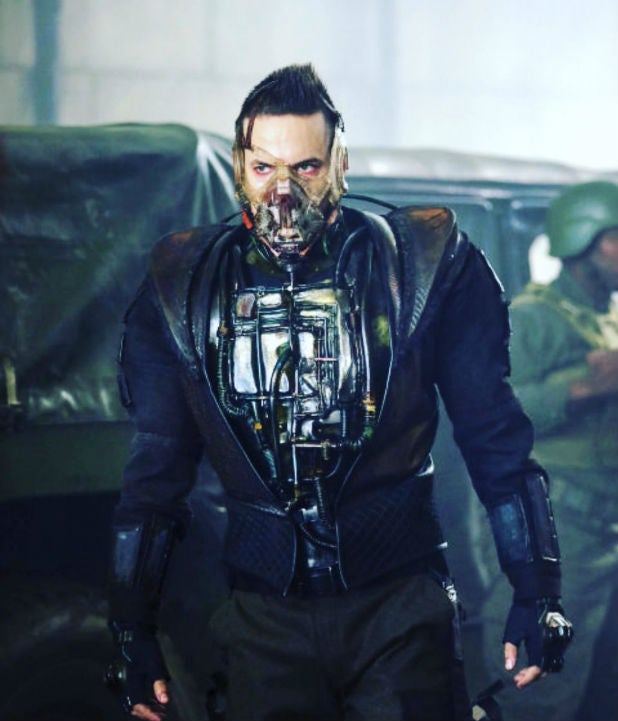 foredrag alliance formel Gotham': Shane West Defends Bane Suit, Talks Taking a 'Little' of Tom  Hardy's 'Dark Knight Rises' Voice (Video)