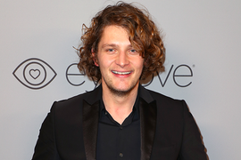 ‘Schooled’: ‘Jane the Virgin’ Star Brett Dier Cast in ‘The Goldbergs’ Spinoff